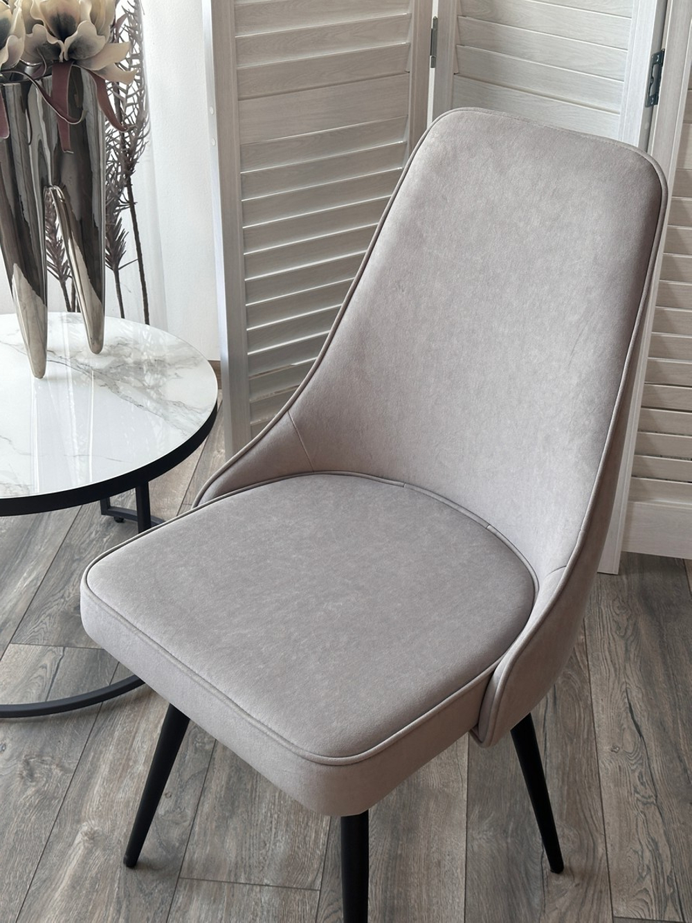 Стул БЕРТИ 360 град. поворот. B22 Серый, велюр / черный каркас, М-City