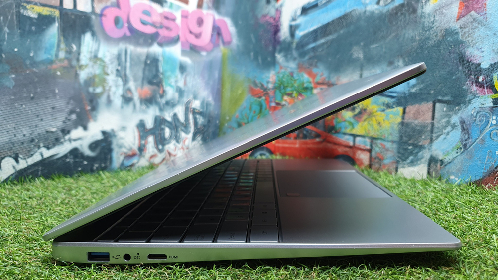 Ноутбук Noname Celeron/12Gb/FHD/Windows 10