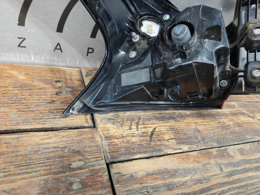 Фонарь задний правый Lexus NX 1 17-21 Б/У Оригинал 8155078060