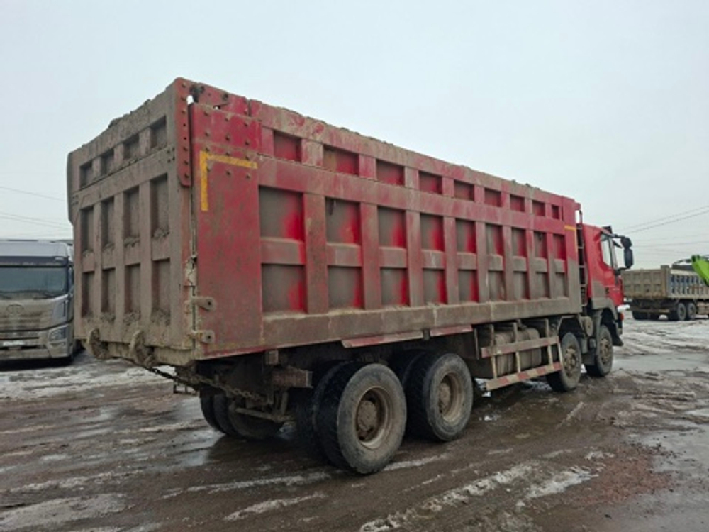 HONGYAN 908 8x4 Самосвал CQ3406HV39 (Дизельный, 8,7 л, 387 л.с., МТ)