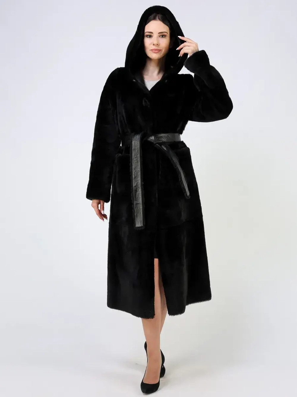 Дубленка зимняя шуба натуральная с капюшоном длинная