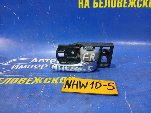 Ручка двери передней правой салонная TOYOTA PRIUS 1998