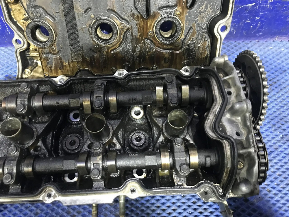 Головка блока цилиндров NISSAN CEFIRO 1994