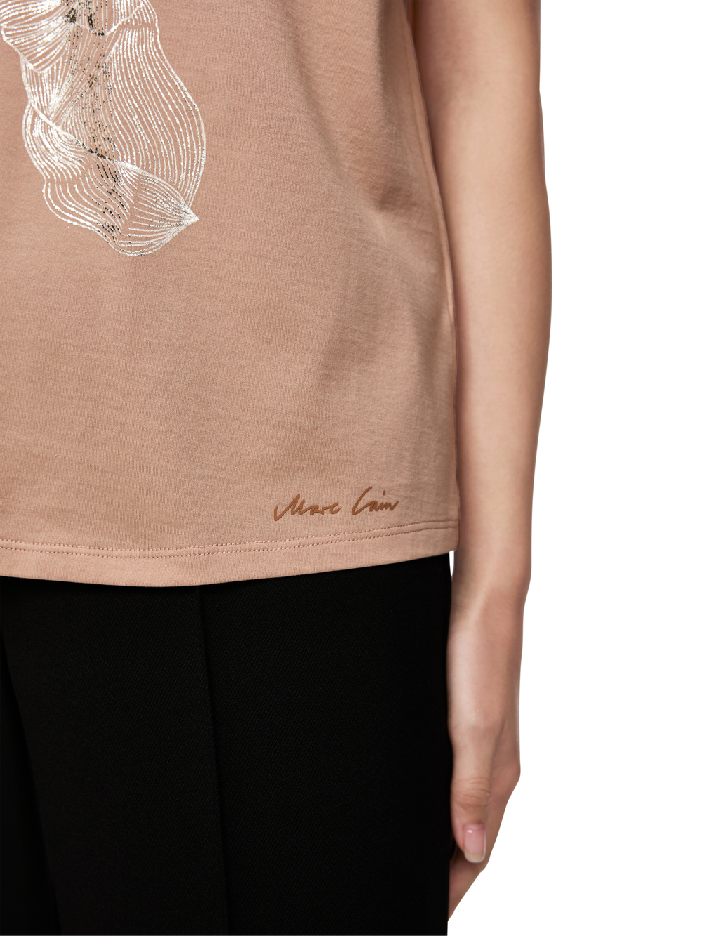 Футболка из хлопка