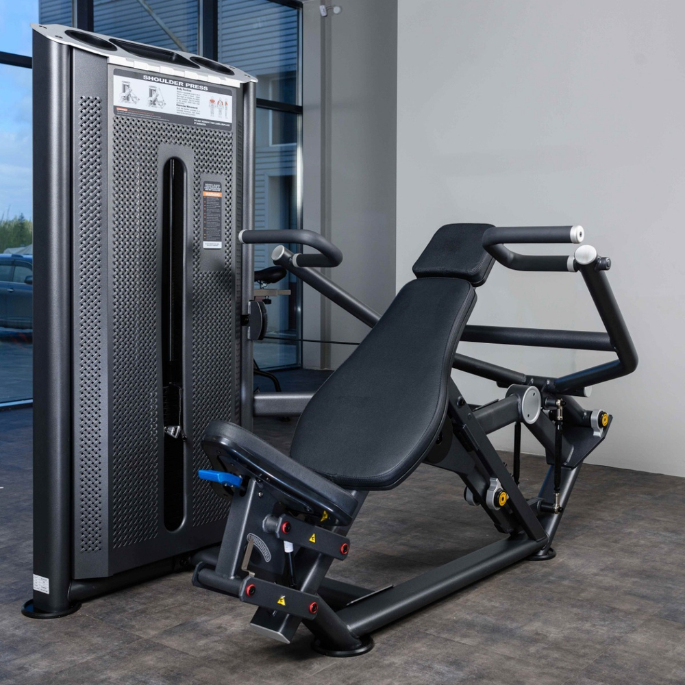 U2006 Жим от плеч. Стек 140 кг