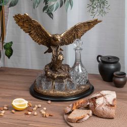 Питейный набор Поединок орла с шакалом