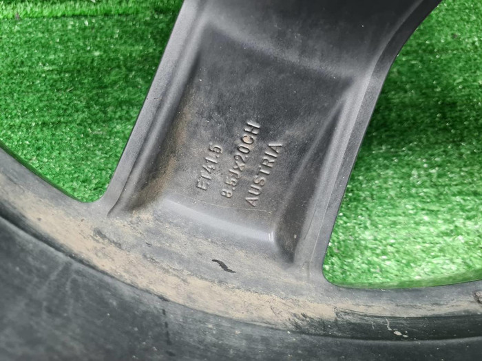 Диск литой R20 Land-Rover Defender 2 L663 (19-нв)