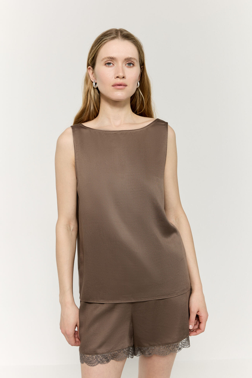 Шорты с кружевом