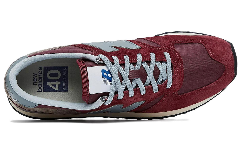 Кроссовки New Balance 730