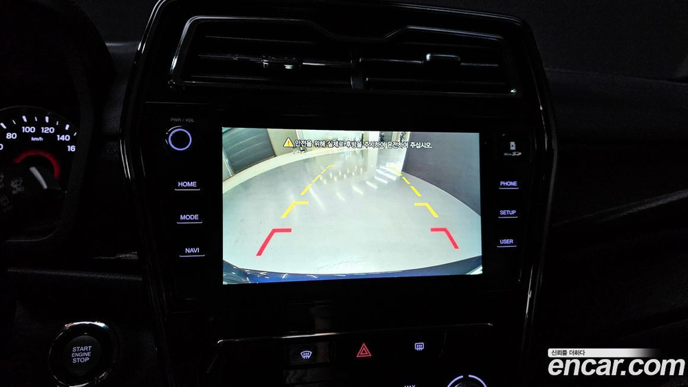 KG Mobility (Ssangyong) Very New Tivoli Дизель 1.6 2WD (11.2019)