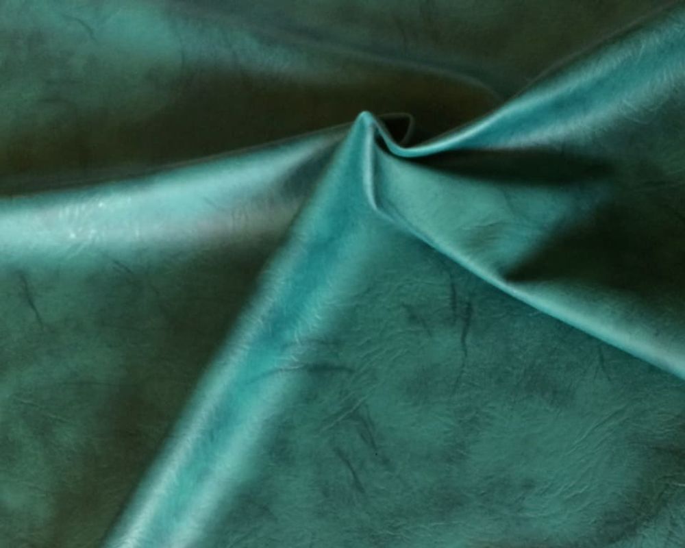 Искусственная кожа зеленая 110