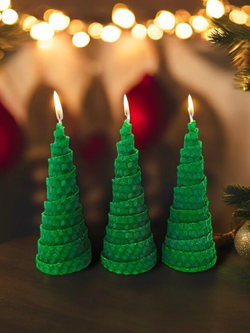 Свечи из вощины в виде елочки