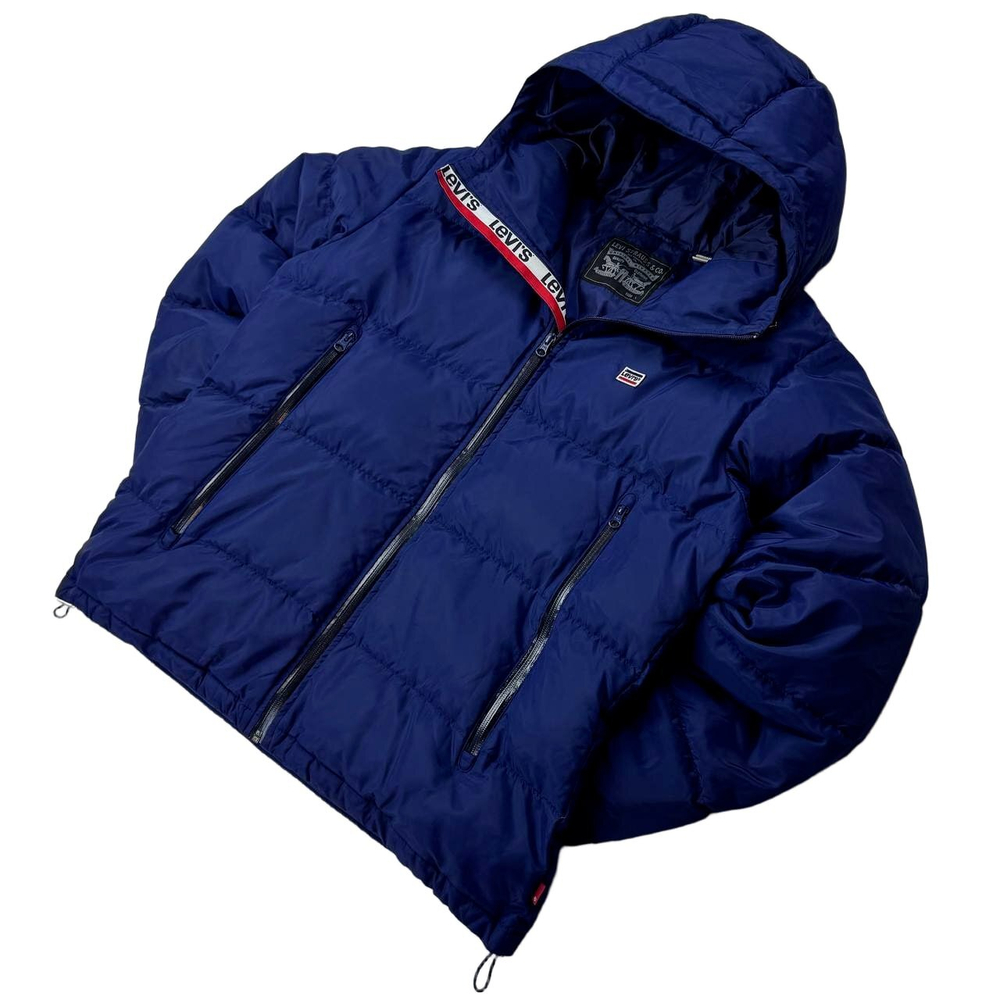 Пуховик Levi’s