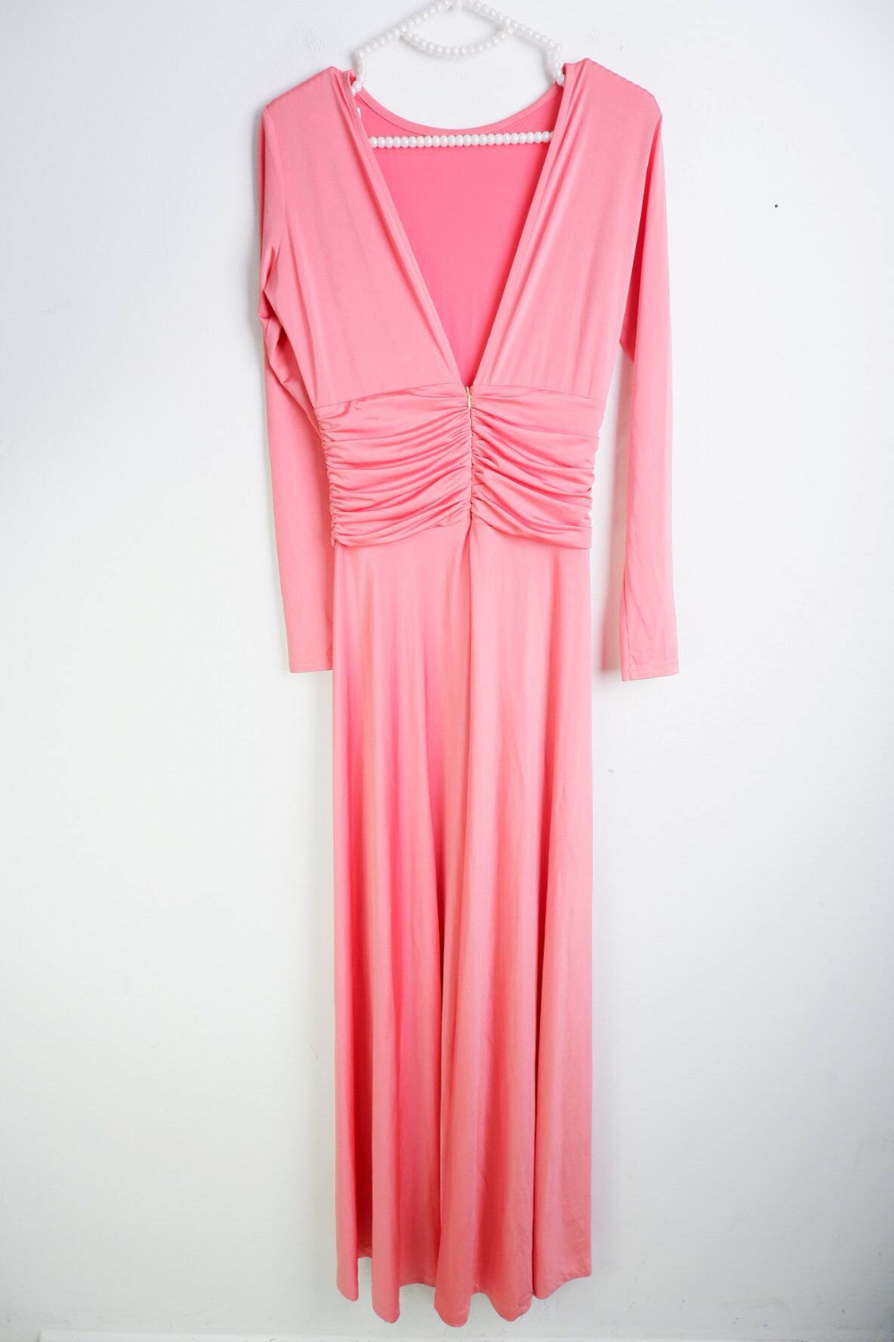 Платье длинное с акцентом на талии, визуально на 42/44 размер