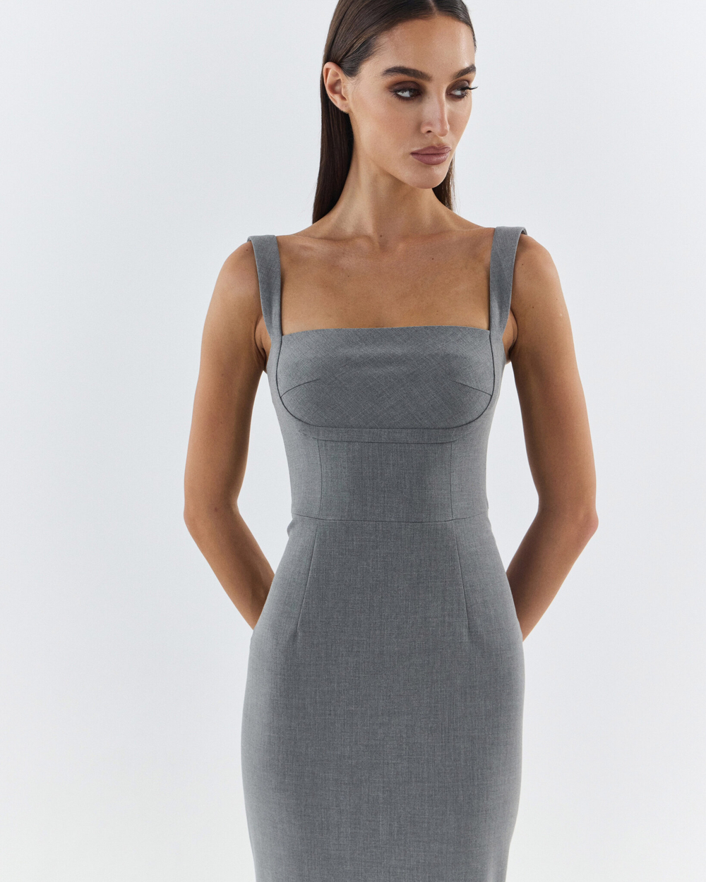 Платье макси серое