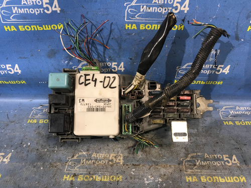 Блок предохранителей салонный Honda RAFAGA 1995