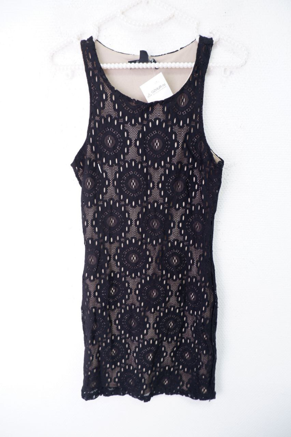 Платье Forever 21 красивое 44 размер