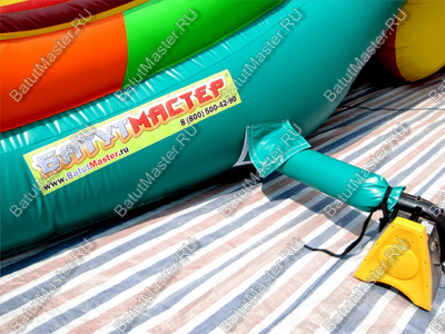 Батут-горка "Дракон 3" с шипами, два входа 10*5*8 м