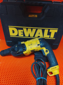 Перфоратор dewalt D25133ks