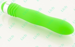 Зеленый  водонепроницаемый вибратор 18 см.