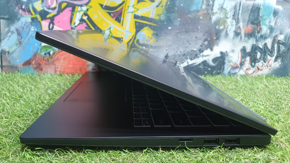 Ультрабук MSI i3-12/8 Gb//FHD/Modern 14 C12M-233XRU [9S7-14J112-233]/Windows 10