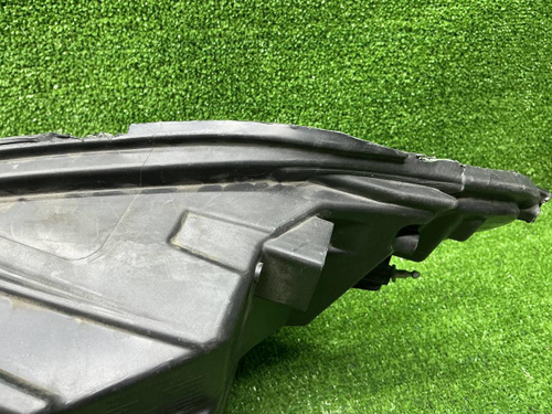 Битая Фара правая LR Discovery Sport (19-нв) LED