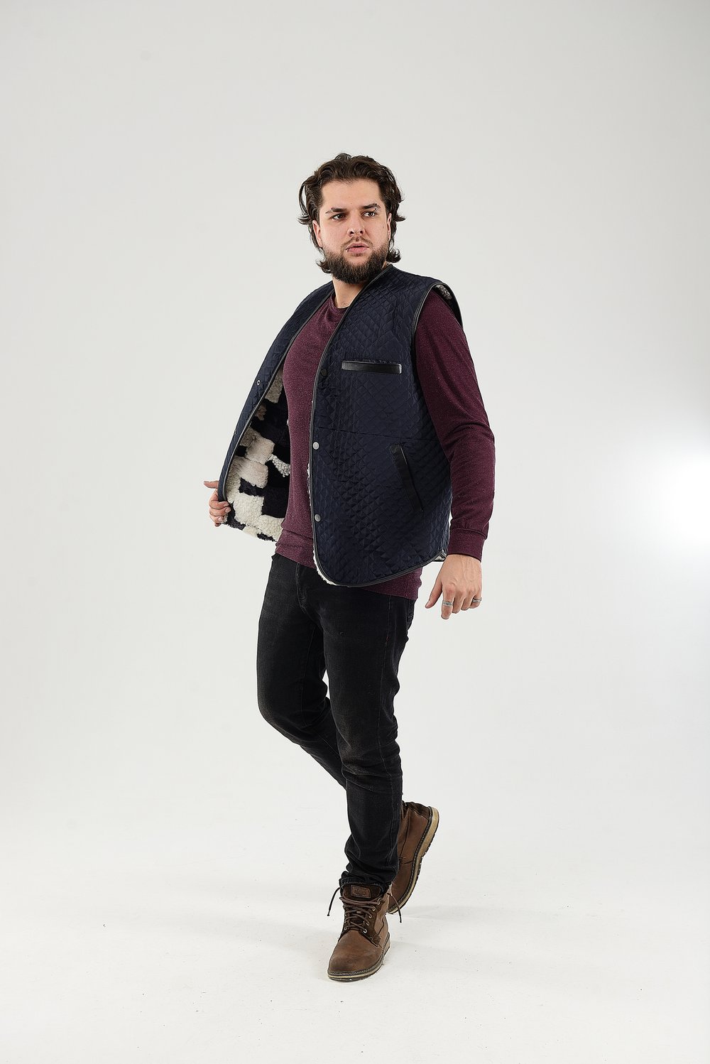 Жилет мужской из стеганной ткани