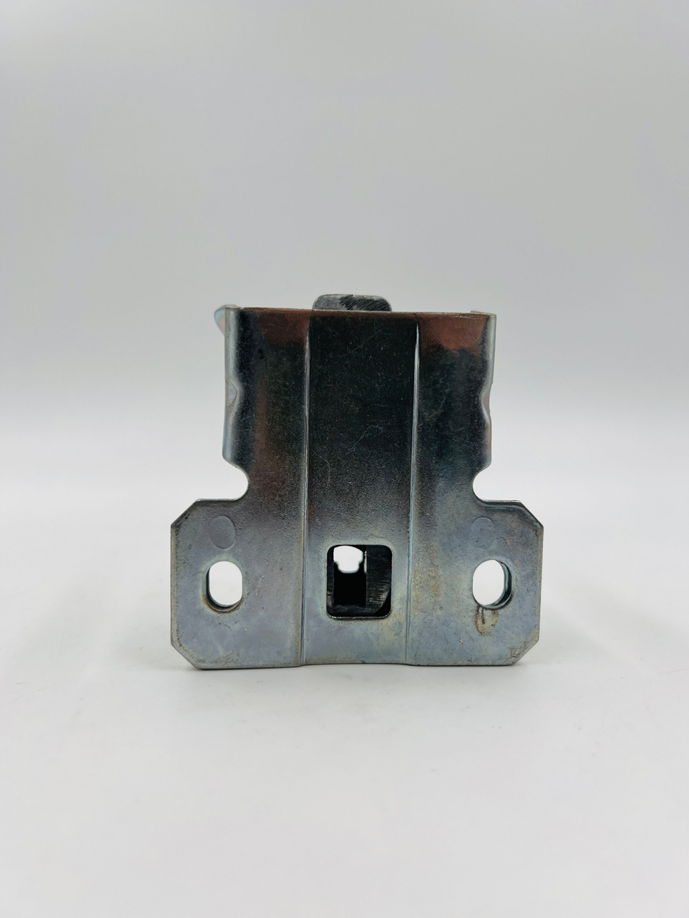 Замок багажника для ВАЗ 21099