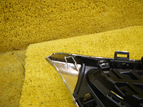 Решетка радиатора KIA Rio 4 X-Line (2017-2020)