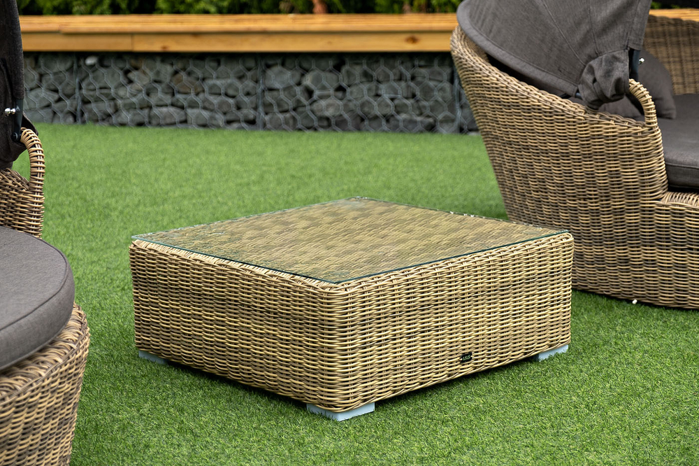 "Лунго" журнальный столик плетеный, цвет соломенный