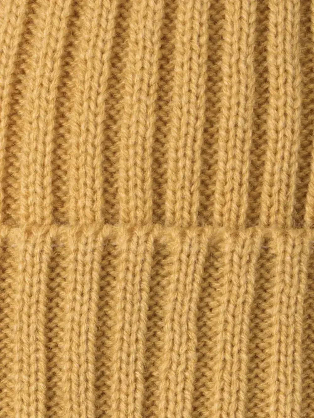 Шапка для мальчика осенняя вязаная и снуд