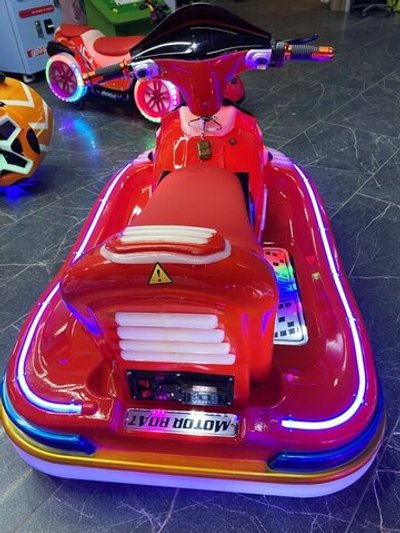 Прокатный аттракцион «Гидроцикл» Электромобиль