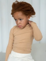 Бежевый лонгслив для девочки
