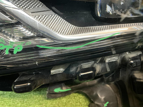 Фара левая Faw Bestune B70 (2020-н.в.) LED