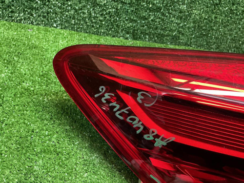 Фонарь левый внешний Hongqi HS5 (2019-н.в.)