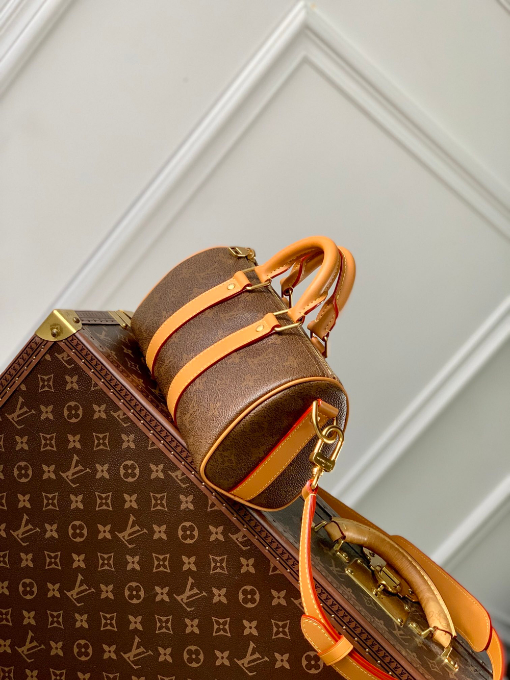 Louis Vuitton Keepall 25
