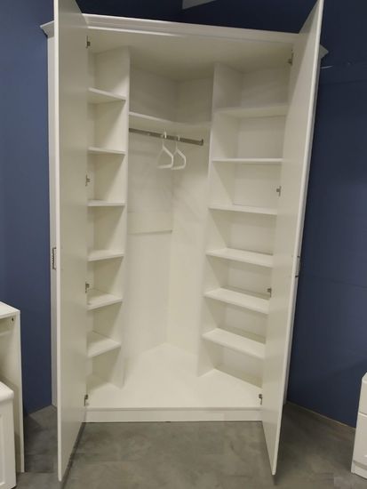 Шкаф угловой ЛИВЕРПУЛЬ 13.124.01