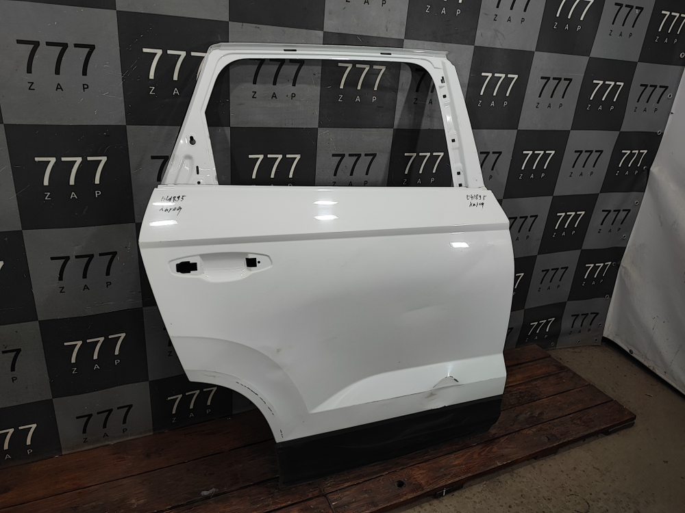 Дверь задняя правая Skoda Karoq 17-нв Б/У Оригинал 575833312B