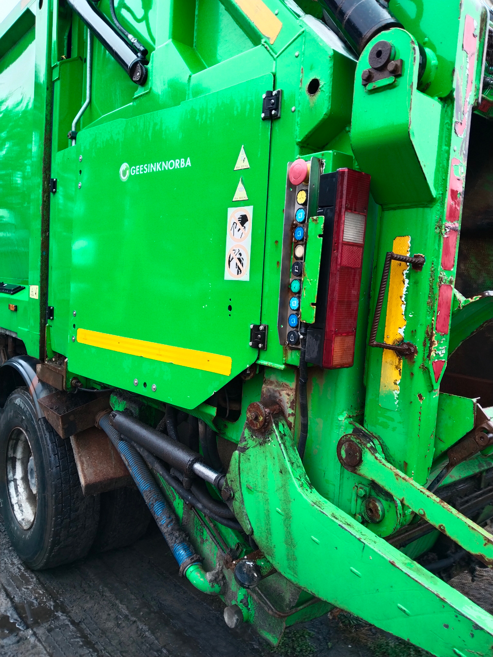 Завод специальной техники GPM* на шасси MAN TGS 6x4 Мусоровоз GPM IV 22H25P (Дизельный, 10,5 л, 360
