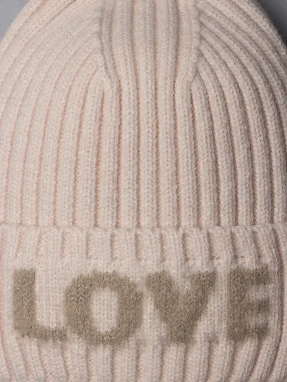 Шапка для девочки осенняя вязаная