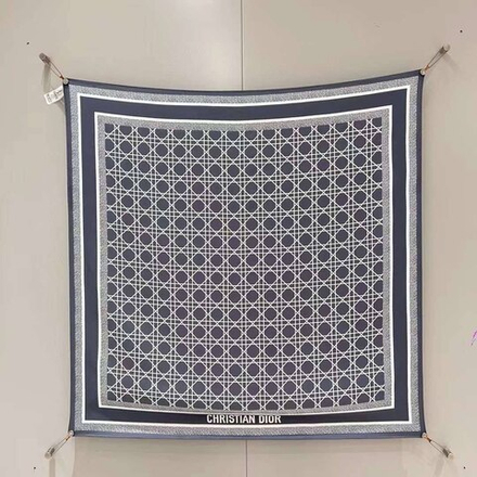 Платок Dior 90х90 см