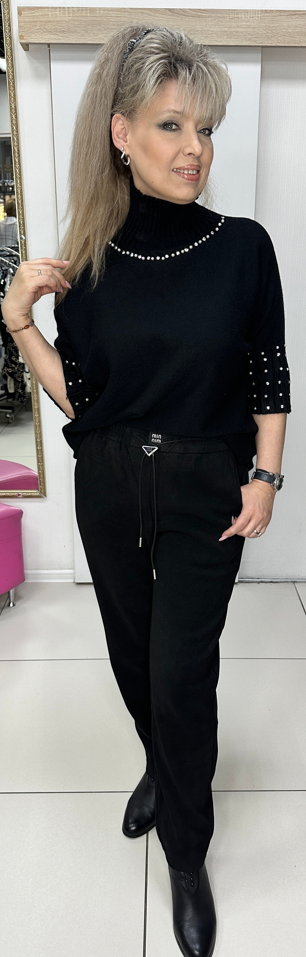 Черные зауженные брюки из микро вельвета на флисе