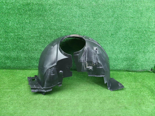 Подкрылок передний левый Mercedes V w447 (2014-нв)