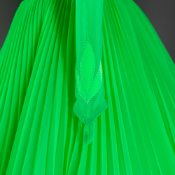 яркое платье для танцев