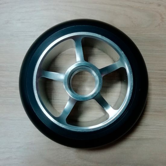 Колесо для лыжероллеров 10024мм, ПОЛИУРЕТАН фото 1