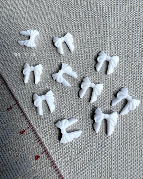 Бантик белый 01 Pink House