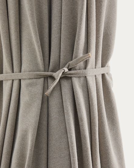 Бежевый зонт Milna со стальной конструкцией цвета таупе, диаметр 300 см