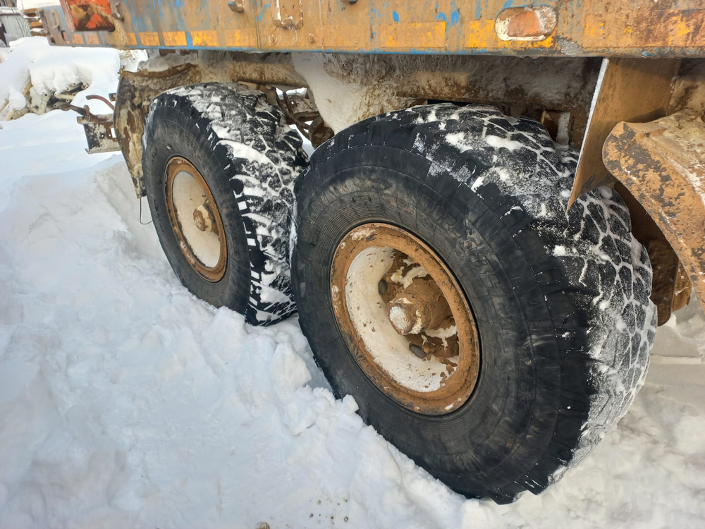 УралСпецТранс 9465* Полуприцеп бортовой 94654L