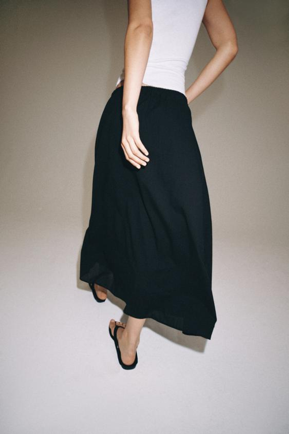 ZARA ДЛИННАЯ ЮБКА — ZW COLLECTION, ЧЕРНЫЙ