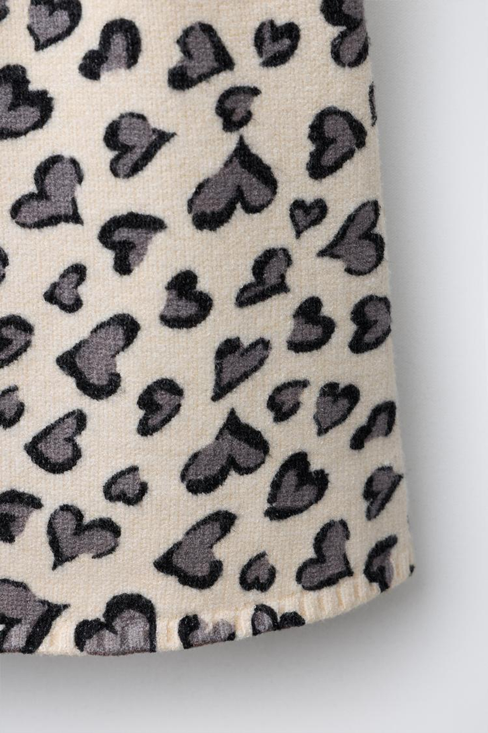 ZARA ТРИКОТАЖНАЯ ЮБКА С СЕРДЕЧКАМИ, ЭКРЮ МЕЛАНЖ